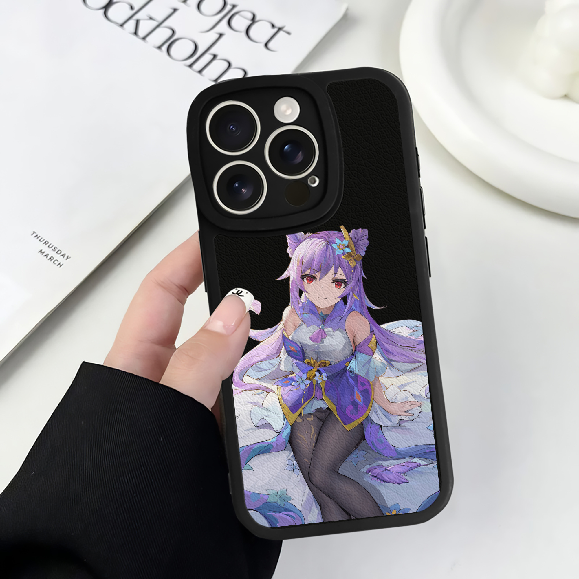 げんし神 刻晴 こくせい genshin Kokusei 【iPhone 16シリーズ対応】シリコンスマホケース（レザー調） 材質：シリコン